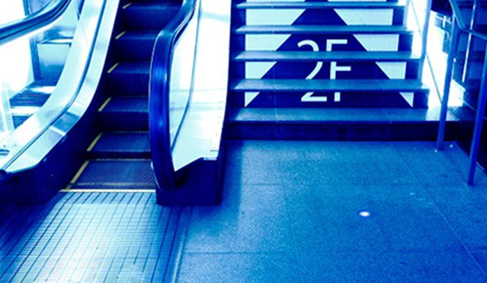 聖(ひじり)空間の喪失